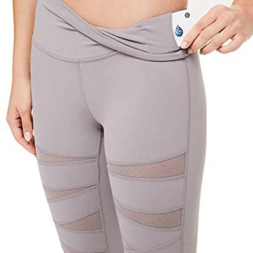 Lululemon Wunder Under Mesh Front Leggings Size 4
